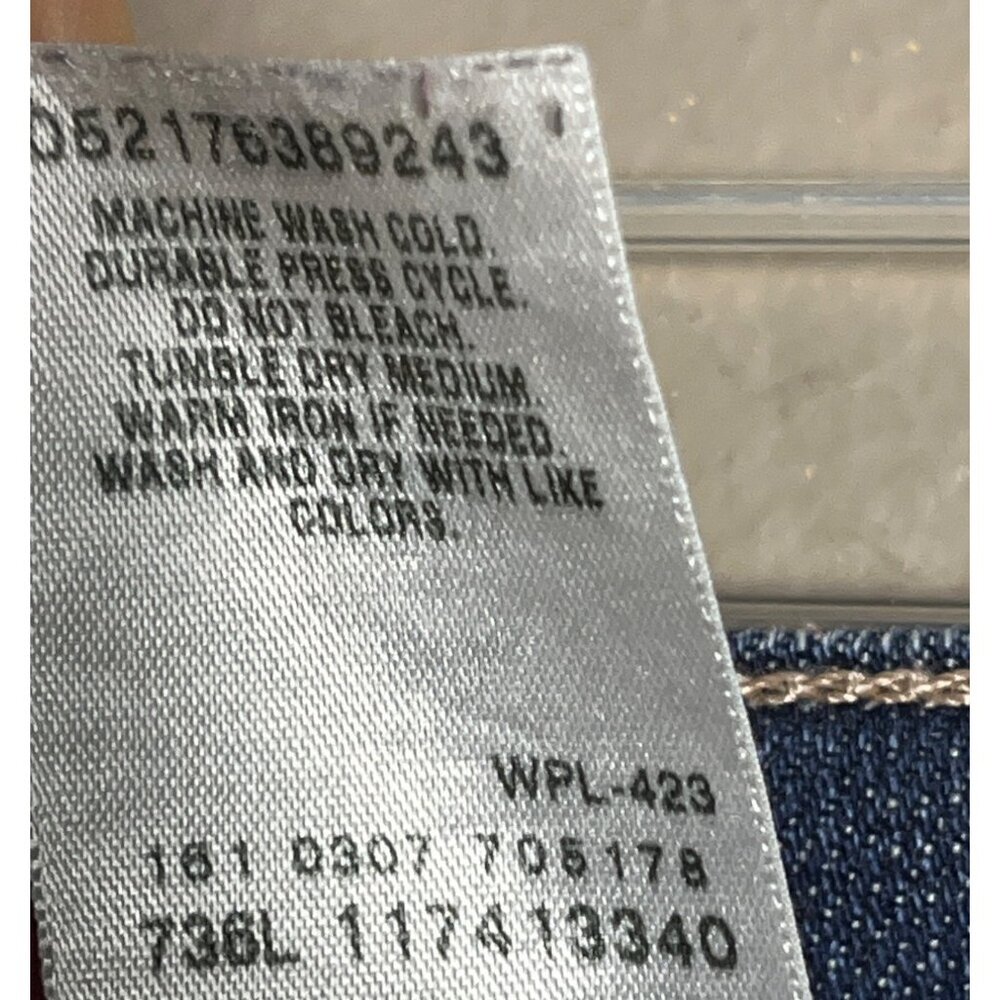 Vtg Levis Curvy Cut Jeans Bootcut Y2K 2000s Low Rise Fit Cowgirl Blue Womens 7 - Picture 6 of 8
